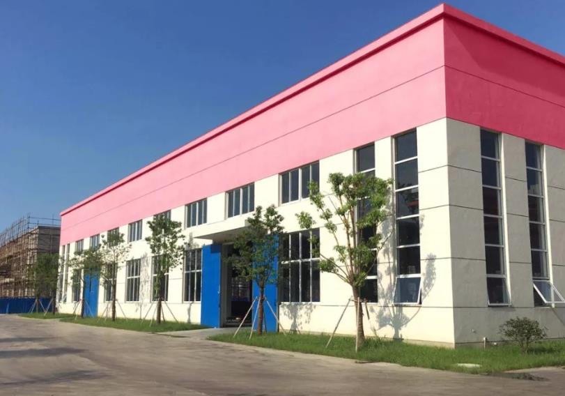 面粉加工廠、棉花倉、槍彈庫等有易爆物和易燃物建筑物的保護